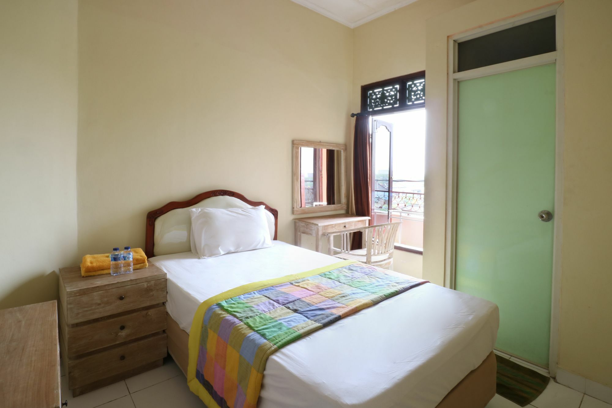 Dharma Gita Guest House Нуса-Дуа Экстерьер фото